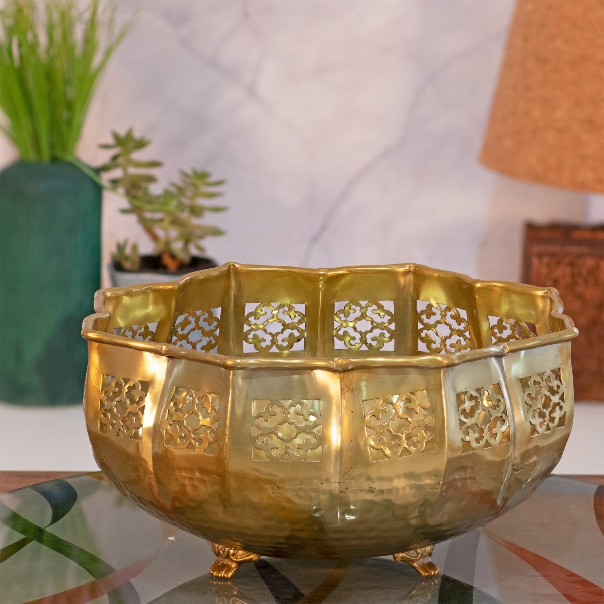 Kezevel Metal Decorative Urli Bowl - Golden Finish Traditional Handcrafted Urli Bowl for Flowers and Candles, Urli Pots