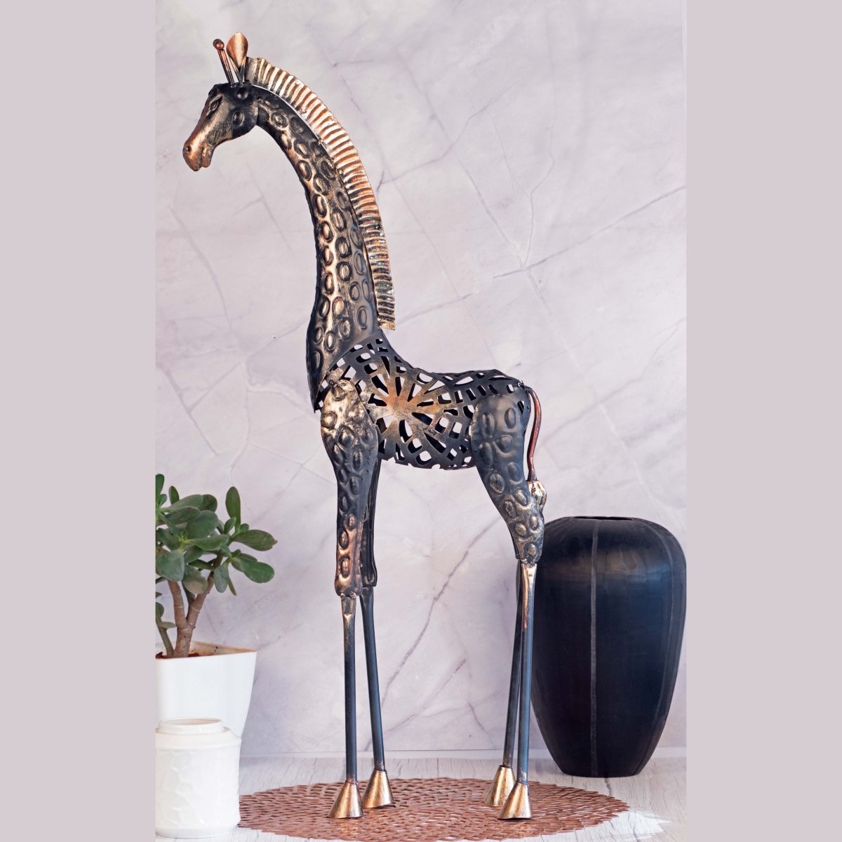 Kezevel Metal Giraffe Table Decor - Handcrafted Giraffe Figurine in Antique Black Golden Showpieces for Home Decor, Size 29.5X11.4X72.4 CM - Kezevel
