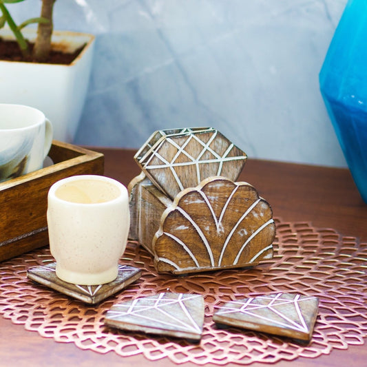 Kezevel Wooden Coasters Mango Wood- Artistically Handcrafted Diamond Design - Set of 6 with Holder - Coaster Plate